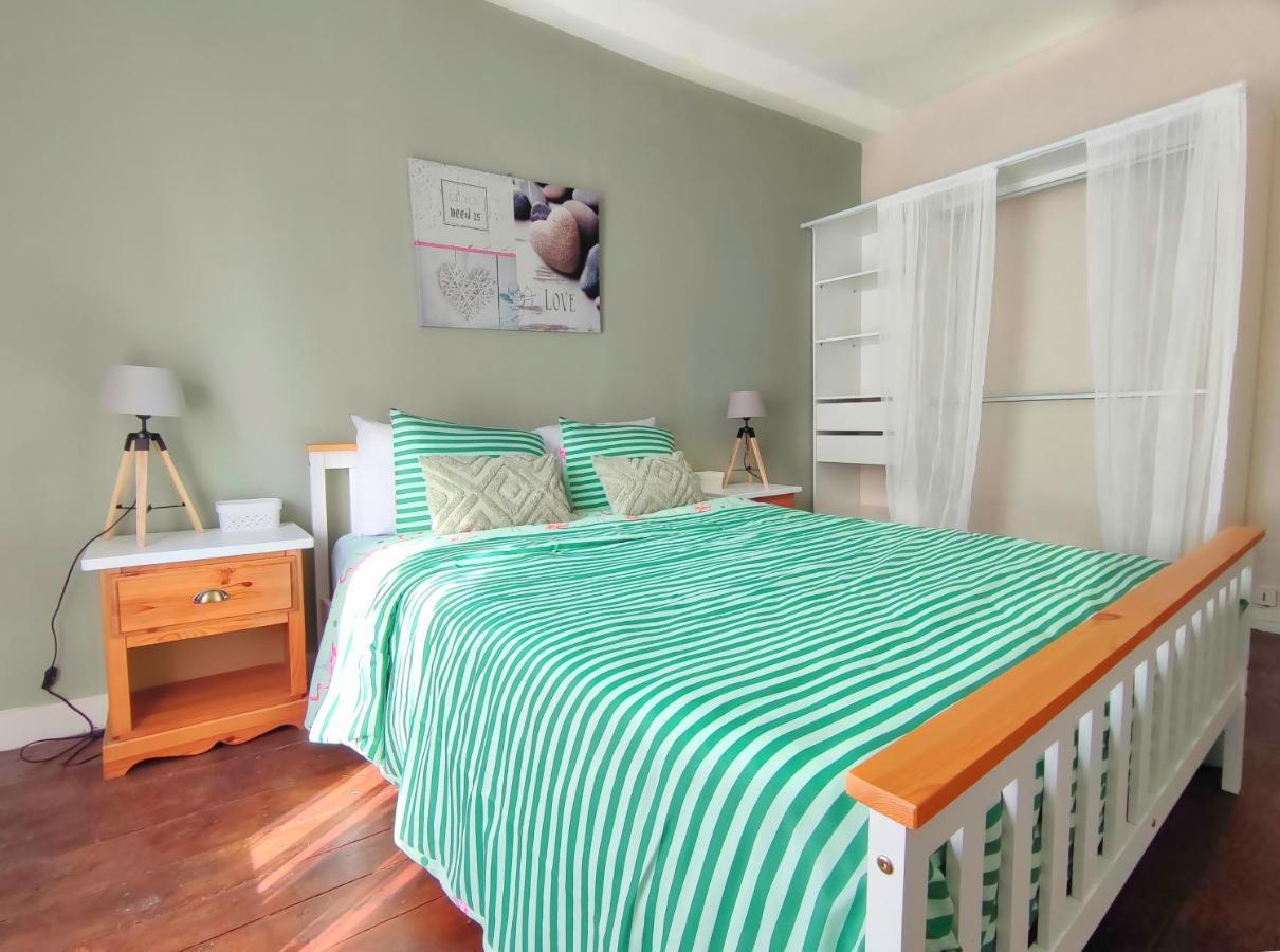 Number 22 - Le Dorat - Apartment 3 With Garden & Free Parking Ngoại thất bức ảnh